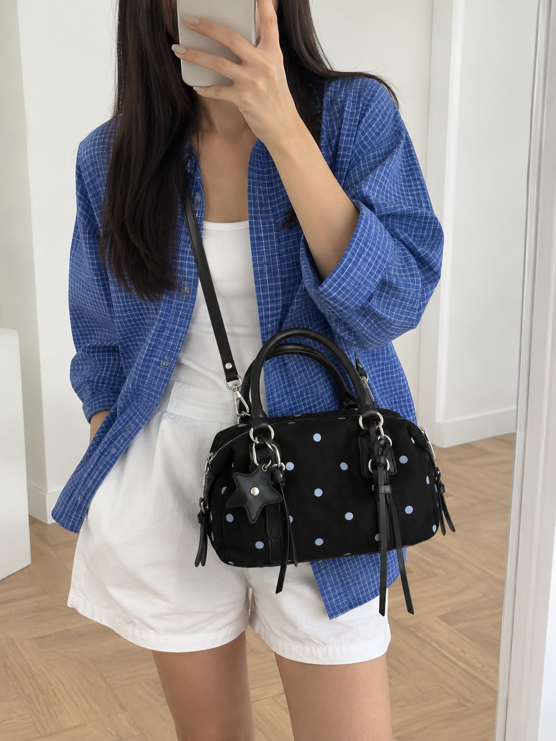 Petit Sac Carré Minimaliste à Pois – Bandoulière Polyvalente
