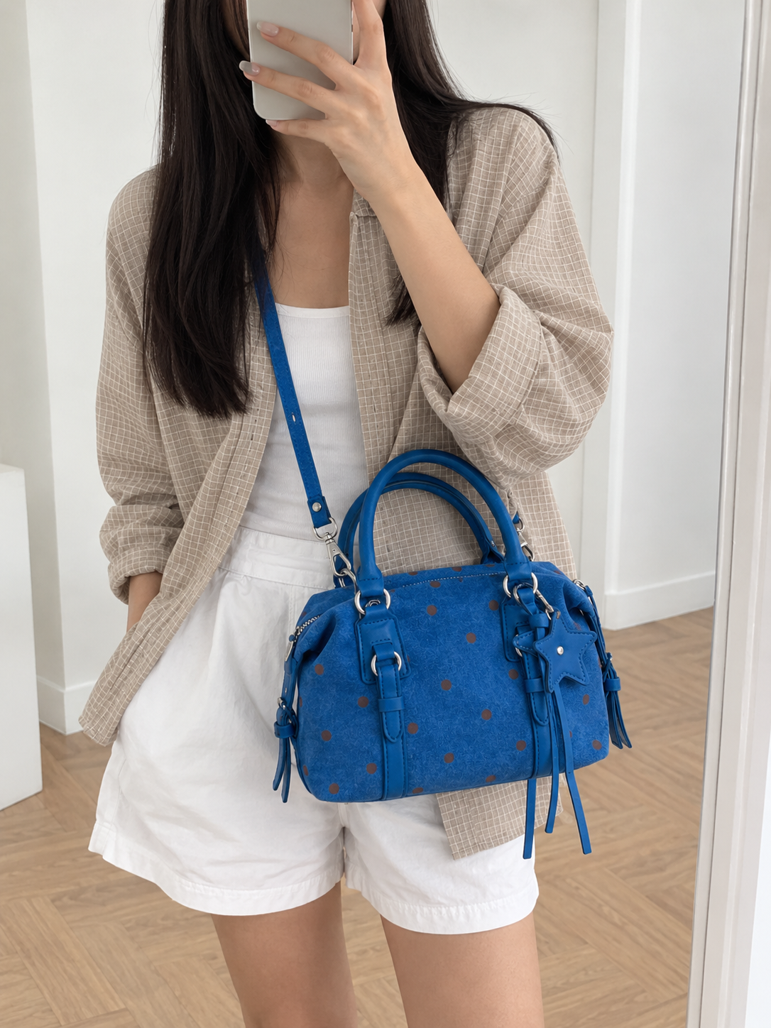 Petit Sac Carré Minimaliste à Pois – Bandoulière Polyvalente